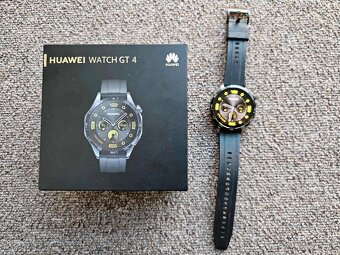Huawei Watch GT4 46mm black, top, zaruka NAY - 3