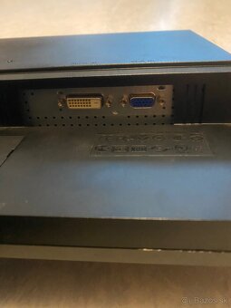 Monitor Acer V223W - 3