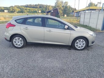 Ford Focus - 3
