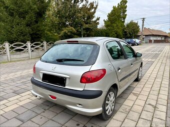 PEUGEOT 206 1.4 - 3