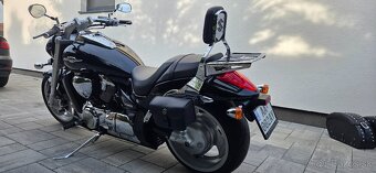Suzuki Intruder 1800 VZR - 3