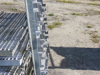 predám ocelové rošty - 3