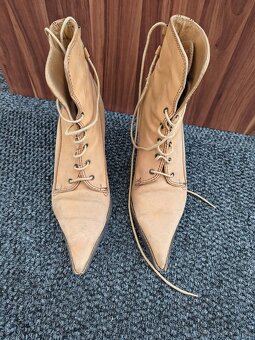 Topanky, kotnikove cizmy, sandale, mokasiny - 3