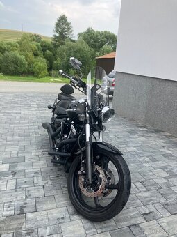 Yamaha Raider XV 1900 - 3