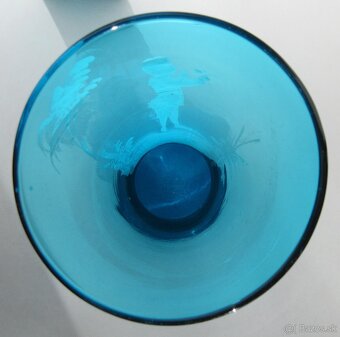 Starožitný pohár ručne maľovaný bledomodrý - 3