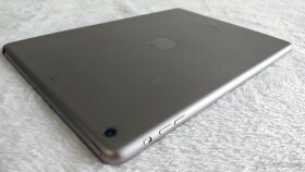 Apple iPad Air 32GB / (4524) - 3
