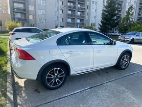 Volvo S60 cross country, 10/2018, 90 000 km, 2.0, 150 PS, AT - 3