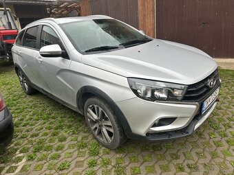 Lada Vesta sw cross - 3