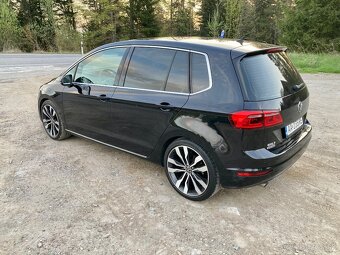 VW Golf Sportsvan 1,6TDI Highline - 3
