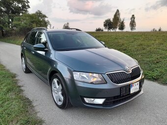 ŠKODA OCTAVIA COMBI 2.0 TDI SPORT & STYLE , AUTOMAT - 3