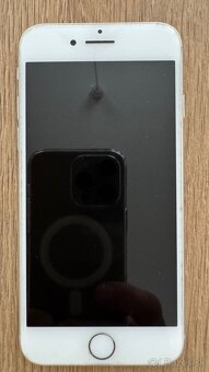 iPhone 8 - 3