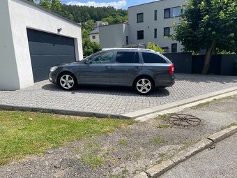 Skoda Octavia 1,8 Tsi Elegance 118kw Dsg7 - 3