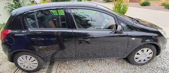 OPEL CORSA D 1.2 Benzín (63 kW), r. 2011 - 3