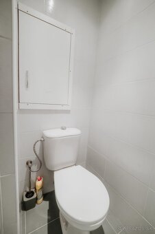 Ponúkame na PRENÁJOM 1 izbový byt na ulici Komenského 16 - 3