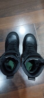 Gore-Tex kanady 42,5/275 - 3