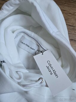 Calvin Klein mikina – biela - 3
