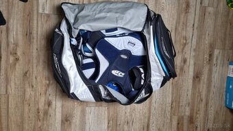 Hokejová výstroj - 3