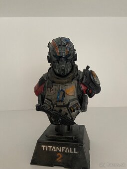 Titanfall 2 Collector's edition soška (busta) - 3