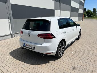 Volkswagen Golf 2.0 TSI BMT GTI DSG - 3
