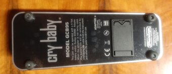 Predám Wah Wah Dunlop GCB95 - 3