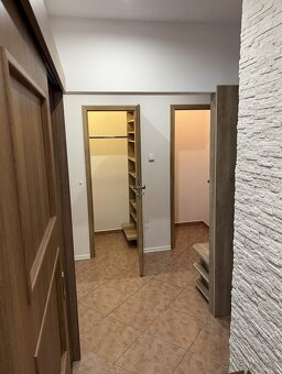 4 izbový byt Komenského Trebišov prerobený - 3
