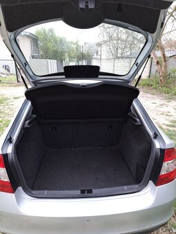 Rapid škoda 1.2 tsi 77 kw kup. SR - 3