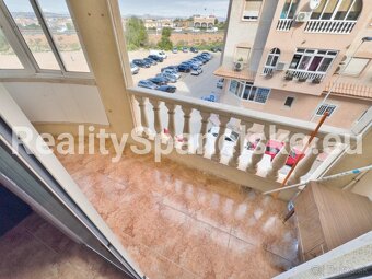 Prostorný apartmán 3+kk jen 850 m od pláže Playa del Cura - 3