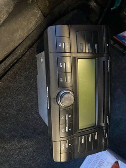Rádio original octavia 2 - 3