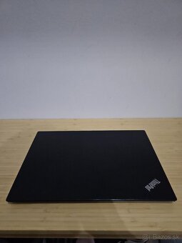 Lenovo Thinkpad T14s - 3