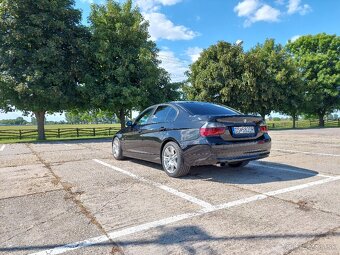 BMW Rad 3 E90 320d (120kW) Automat - 3