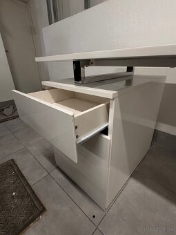 Pisaci stol plus otocna stolicka - 3