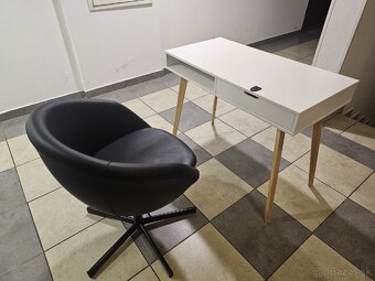 Písací stôl a stolička - 3
