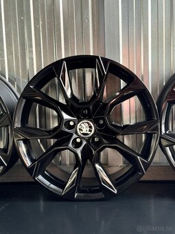 Elektróny Škoda Crater r18 - 3