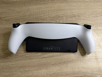 Playstation Portal - 3