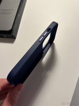 Mujjo iPhone 14 Pro modrá koža, Monaco Blue - 3