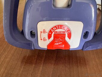 Naparovacia žehlička Tefal FV 9625 - 3