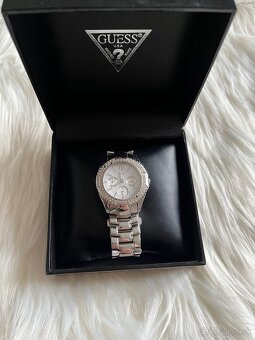Guess hodinky - 3