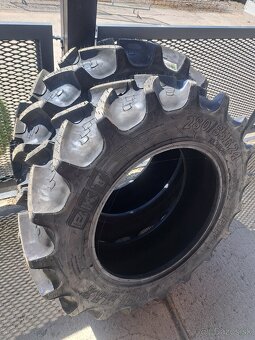 TRAKTOROVA PNEUMATIKA,PLASTE GUMY TRAKTOR ZETOR UKT - 3