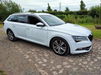 Rozpredám Škoda Superb 3 kombi Elegance - 3