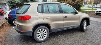 Volkswagen Tiguan 1,4 TSI 90kw, 2012, Capucino metalíza - 3