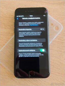 iPhone SE 2022 5g - 3