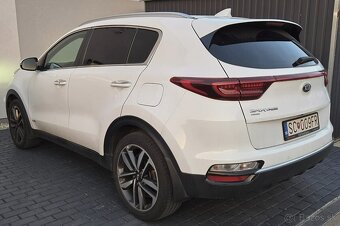 Kia Sportage 1.6 T-GDi Platinum 4x4 A/T SUV - 3