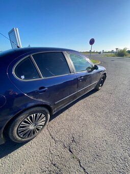 Seat toledo - 3