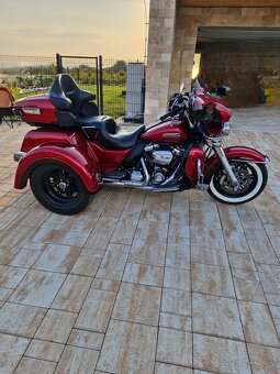 Predam Harley Davidson tri glide - 3