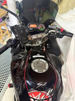 Yamaha Fazer FZ6 - 3