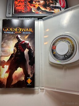 God of War Ghost Of Sparta PSP - 3