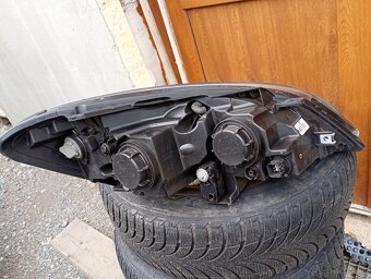 PREDNÝ ĽAVÝ SVETLOMET KIA CEED 92101-1H 07-12 - 3