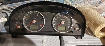 Predam budiky na ford mondeo mk3 - 3