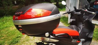 Aprilia SR MAX 125 - 3