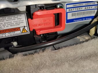 Predám batérie do Lexusu RX400h - 3